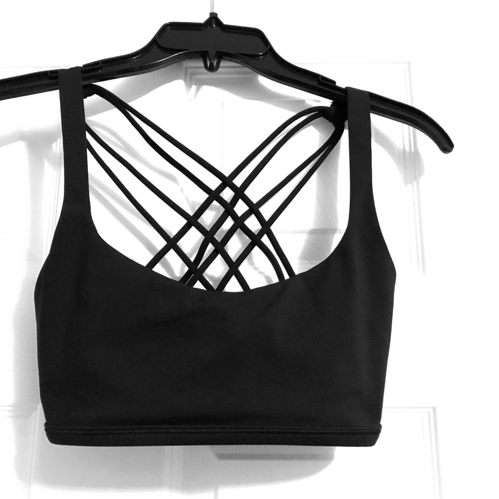 Lululemon free to be wild bra in black
